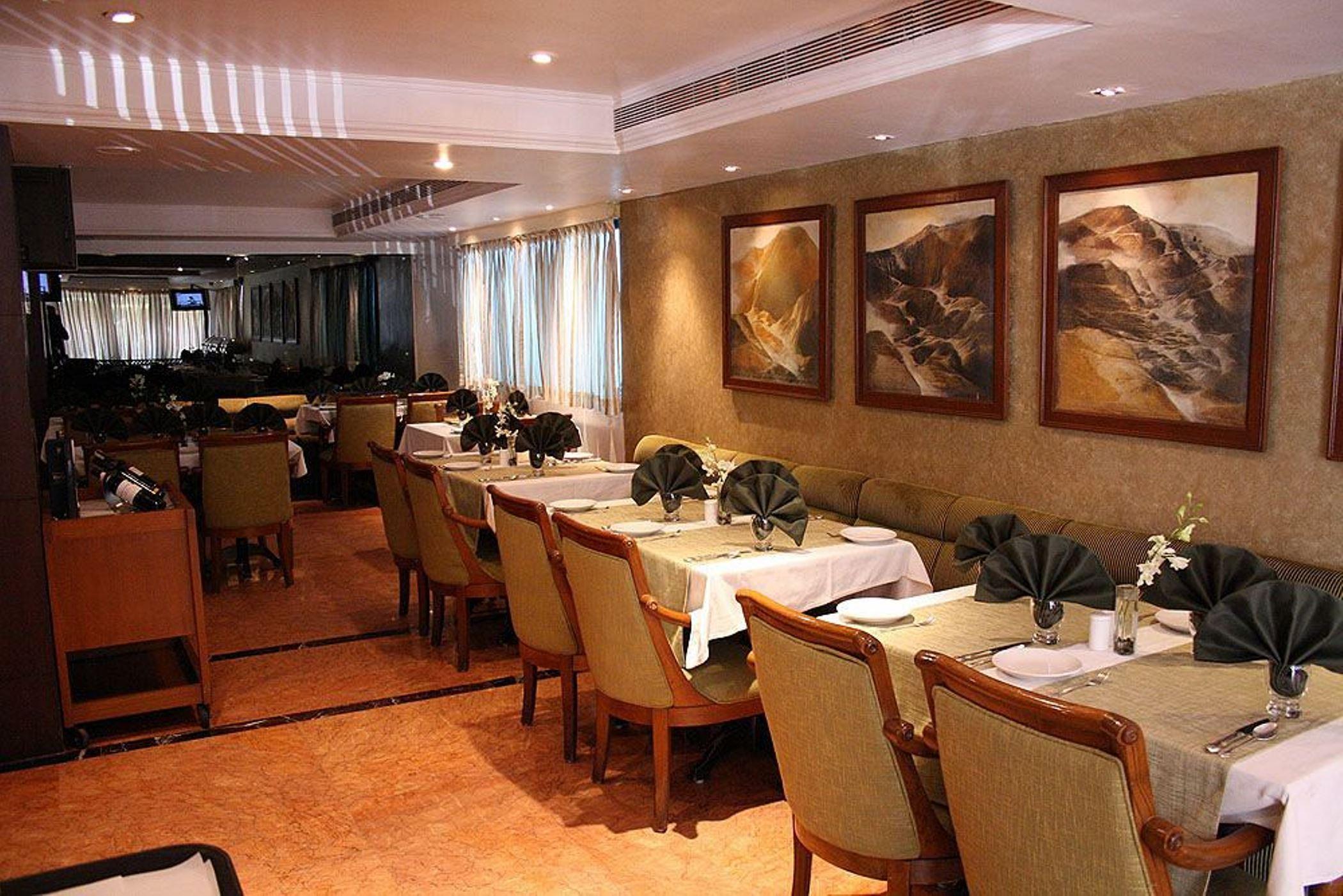 Hotel Bawa International Mumbai Ngoại thất bức ảnh