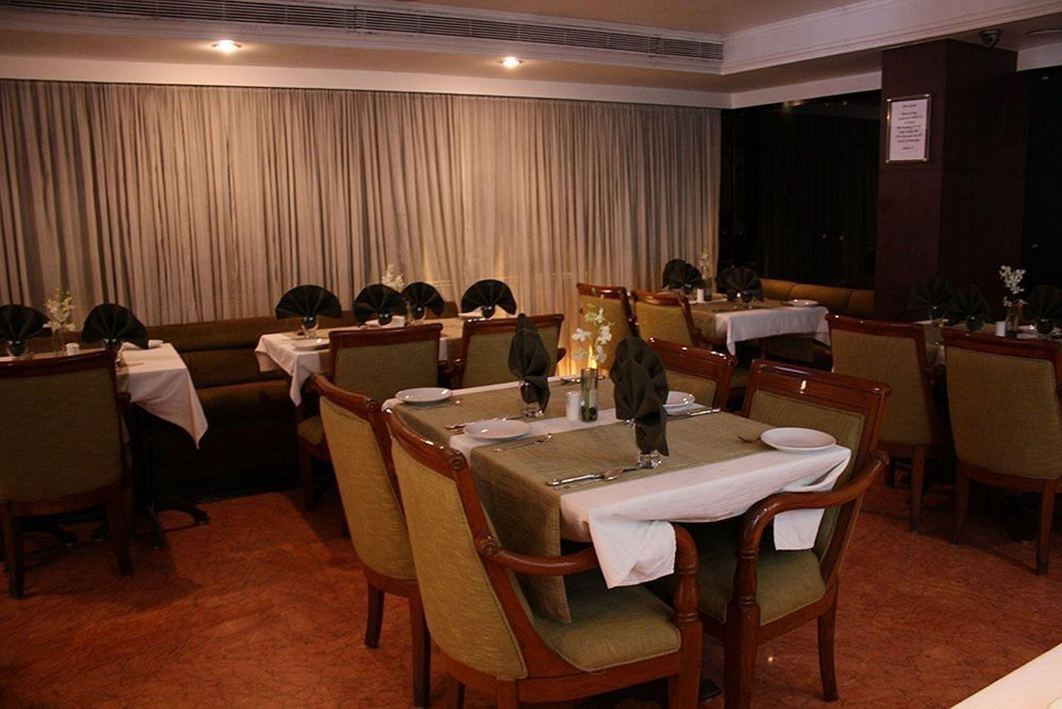 Hotel Bawa International Mumbai Nhà hàng bức ảnh