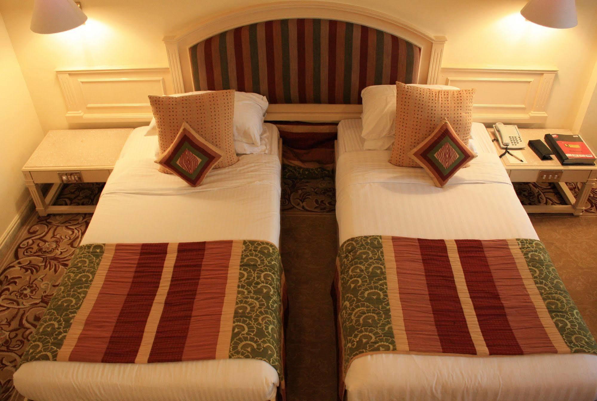 Hotel Bawa International Mumbai Ngoại thất bức ảnh