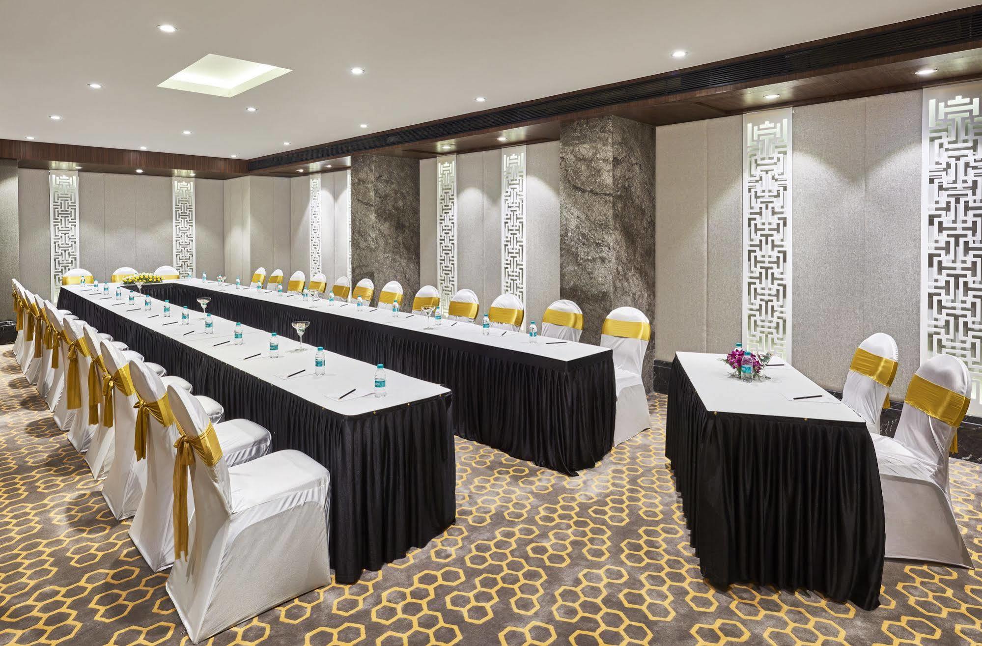 Hotel Bawa International Mumbai Ngoại thất bức ảnh