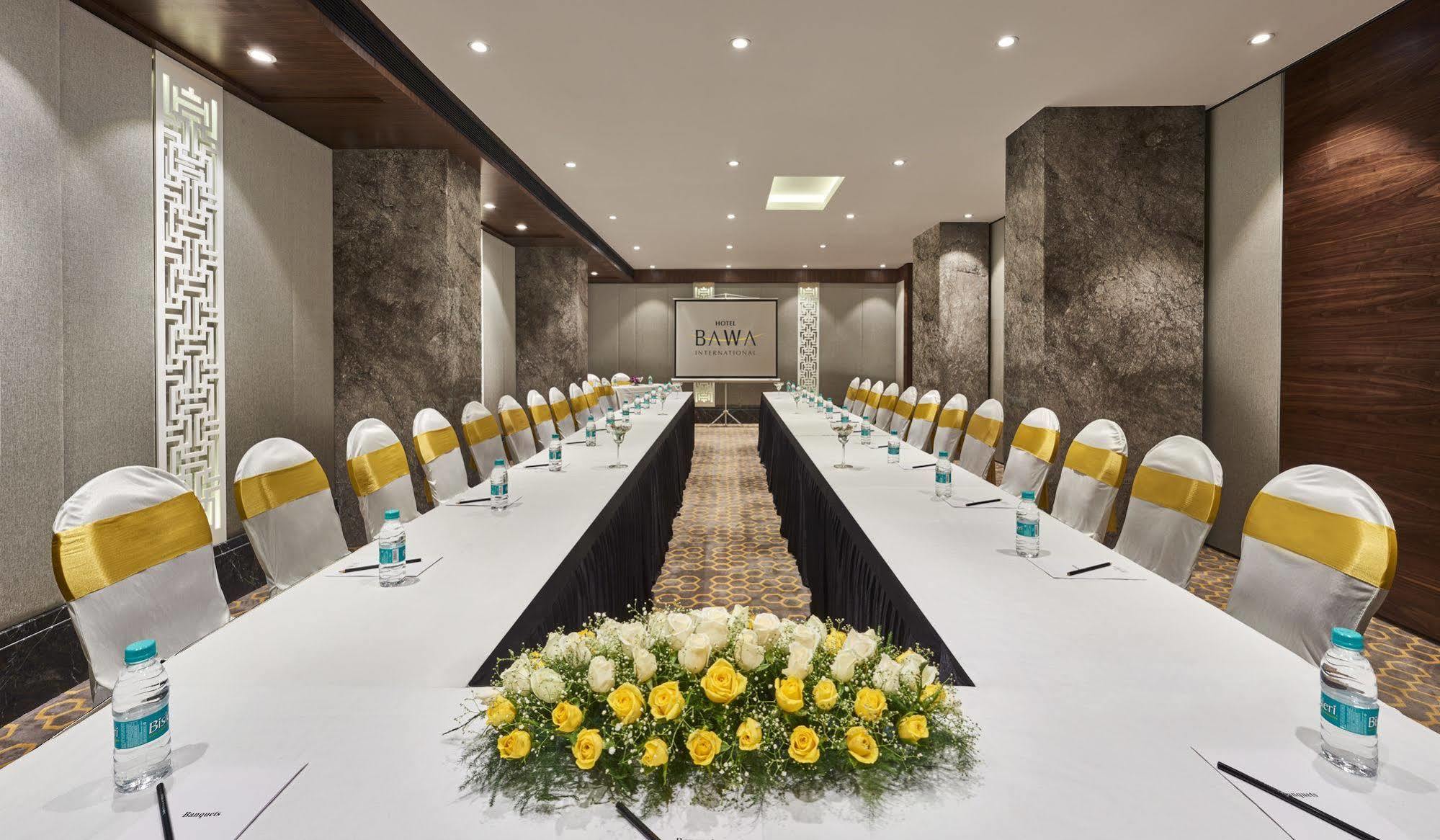 Hotel Bawa International Mumbai Ngoại thất bức ảnh