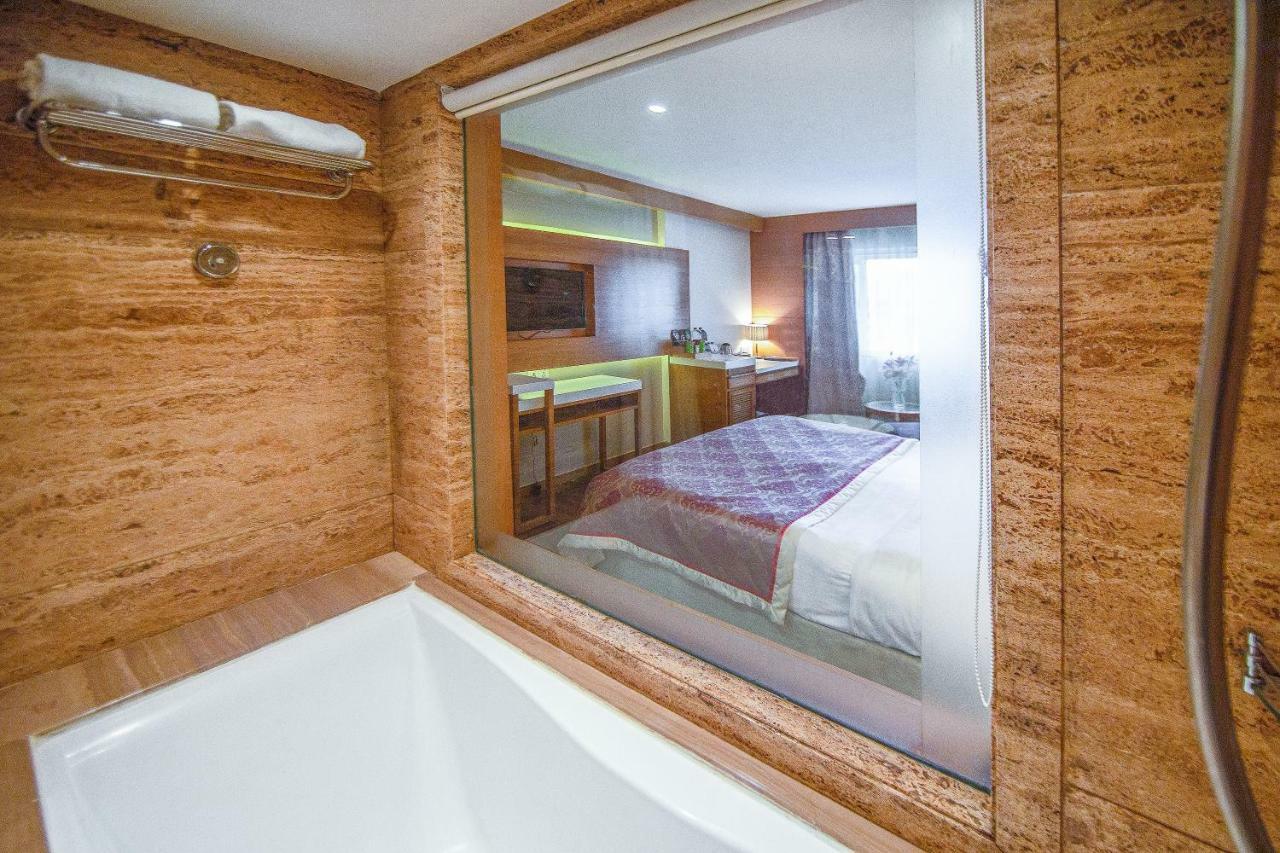 Hotel Bawa International Mumbai Ngoại thất bức ảnh